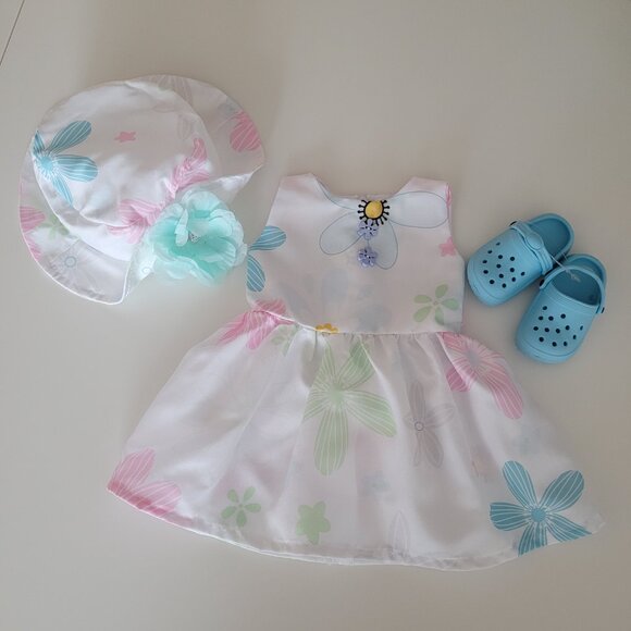 All New Great Value 18 Inch Doll Spring Outfit Gift Package - Picture 3 of 5